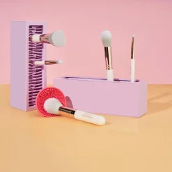essence Pinsel & Tools><noscript><img width=