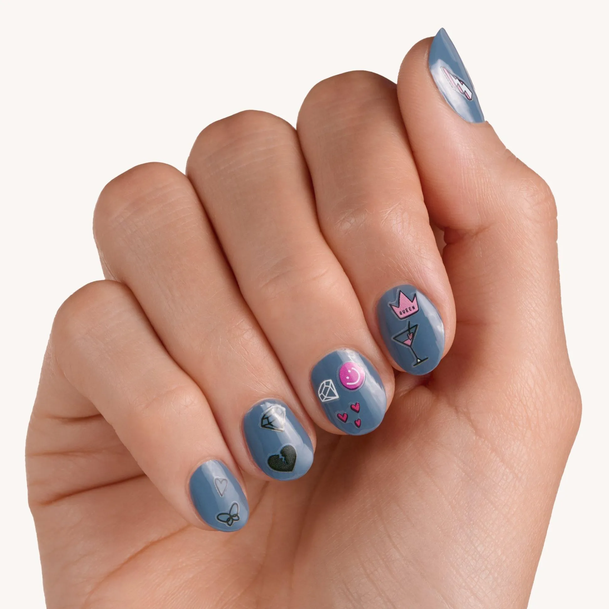essence Nail Art>call me QUEEN! nail sticker
