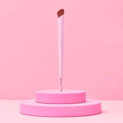 essence Pinsel & Tools><noscript><img width=