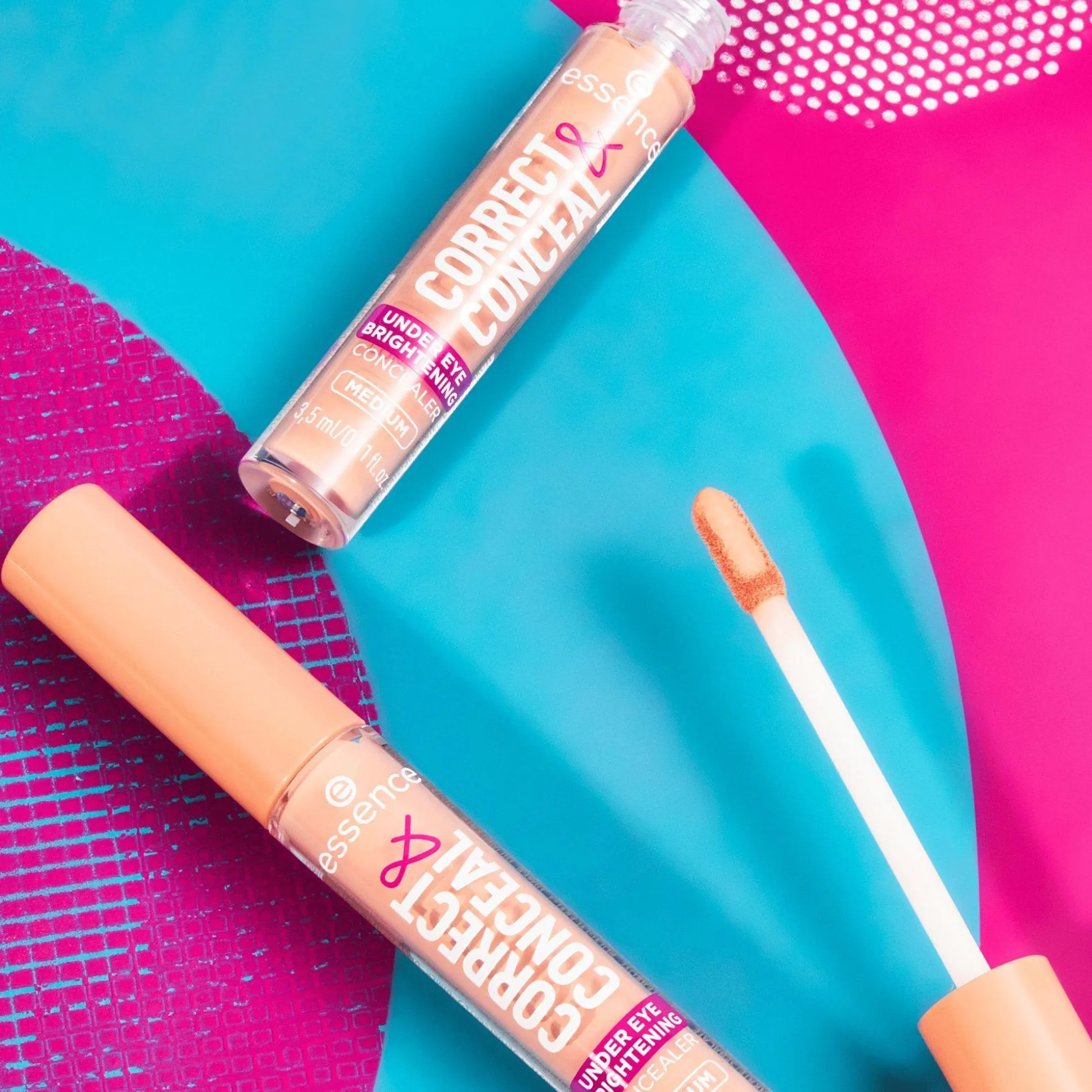 essence Concealer>CORRECT & CONCEAL under eye brightening concealer 20 - Medium