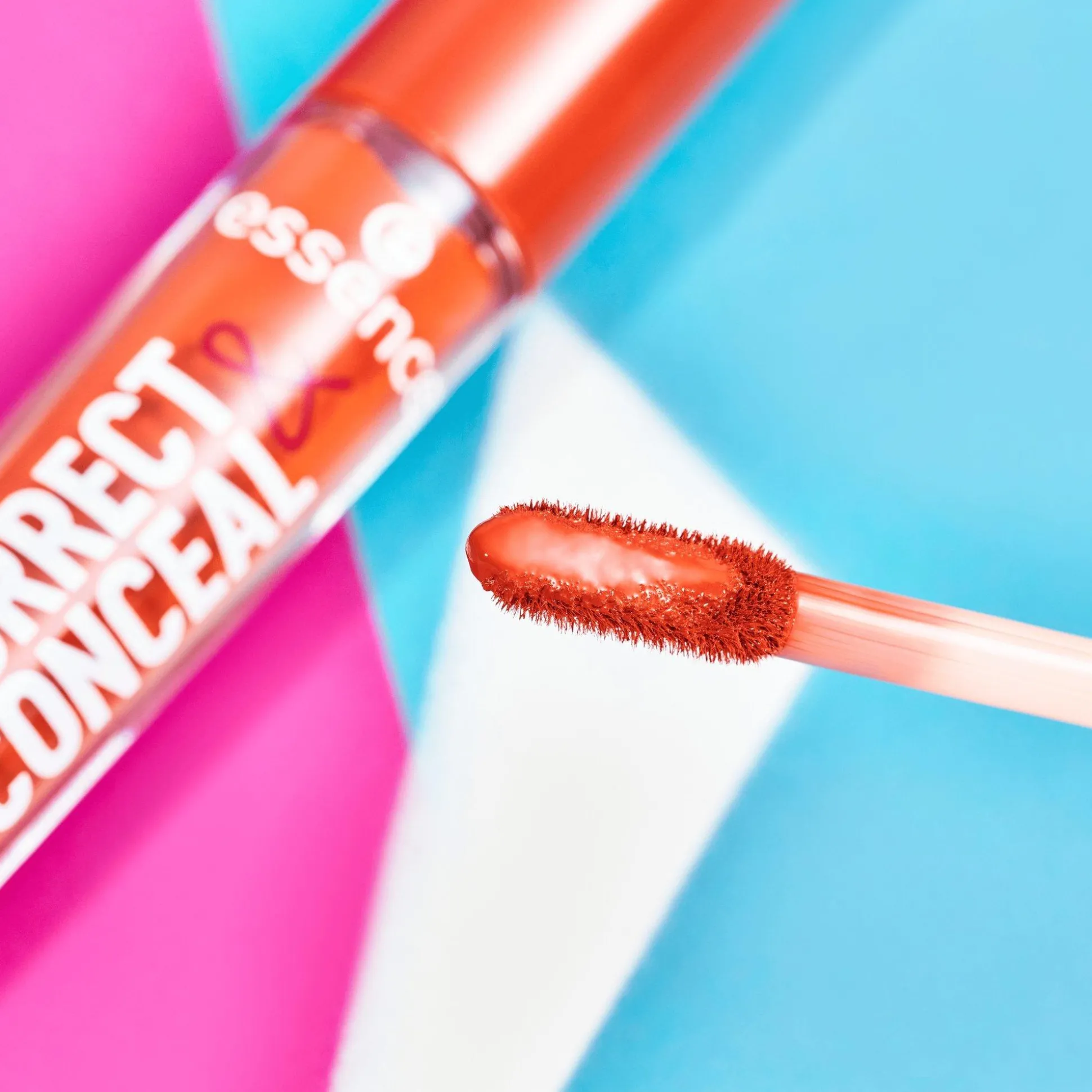 essence Concealer>CORRECT & CONCEAL under eye brightening concealer 40 - Deep
