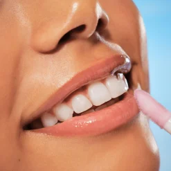 essence Lipgloss><noscript><img width=