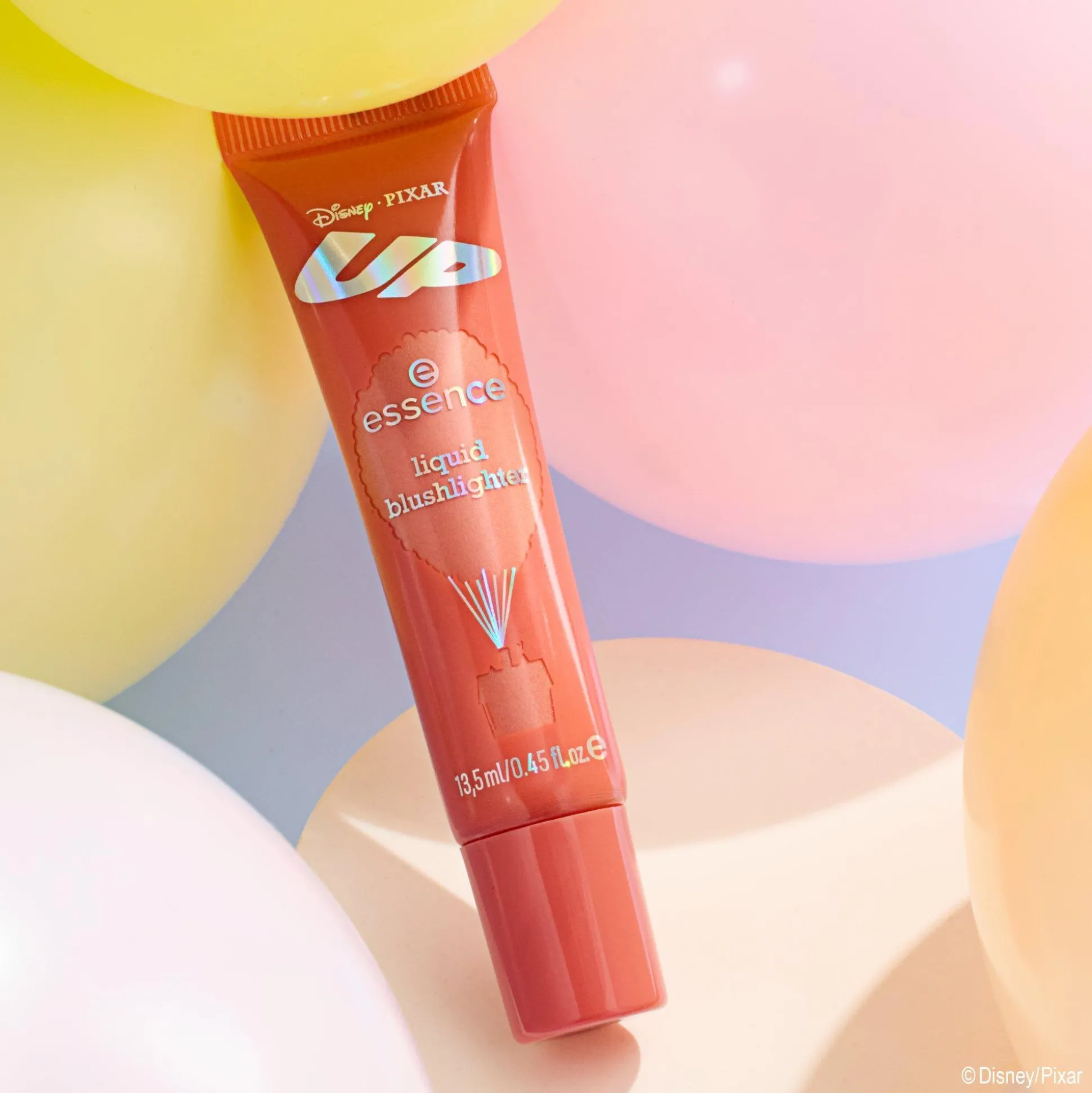essence Blush>Disney Pixar Up liquid blushlighter 02 - Sunset serenade