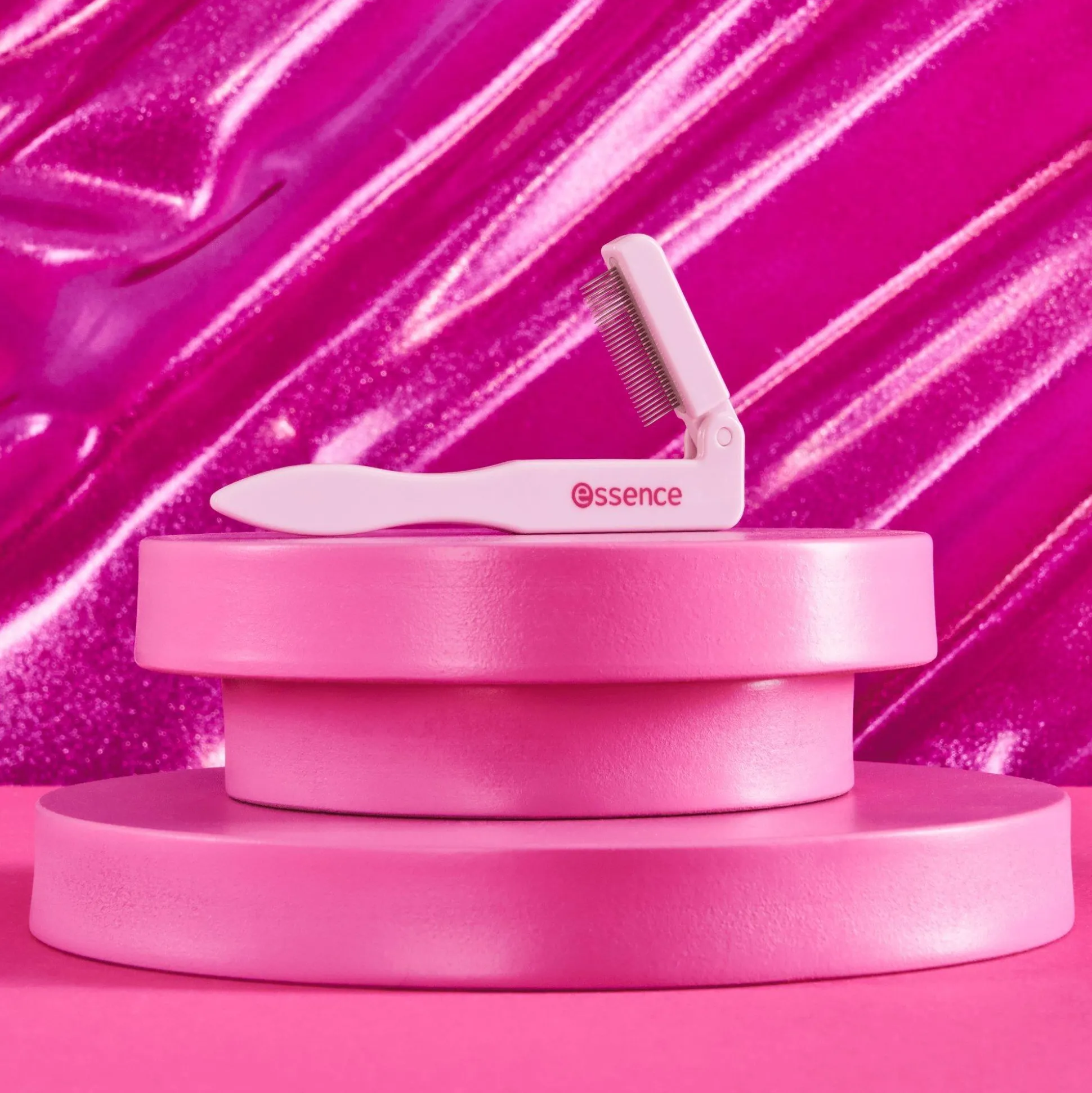essence Pinsel & Tools>eyelash comb