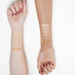 essence Foundation><noscript><img width=