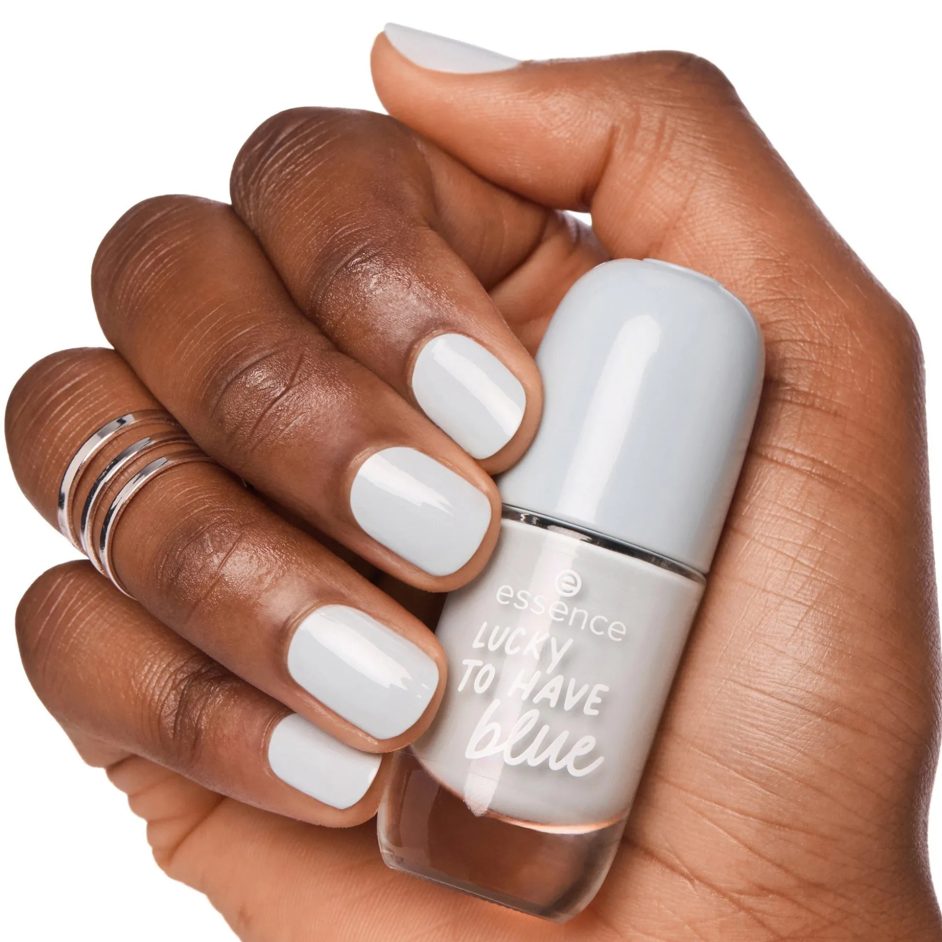 essence Nagellack>gel nail colour 39 - LUCKY TO HAVE blue