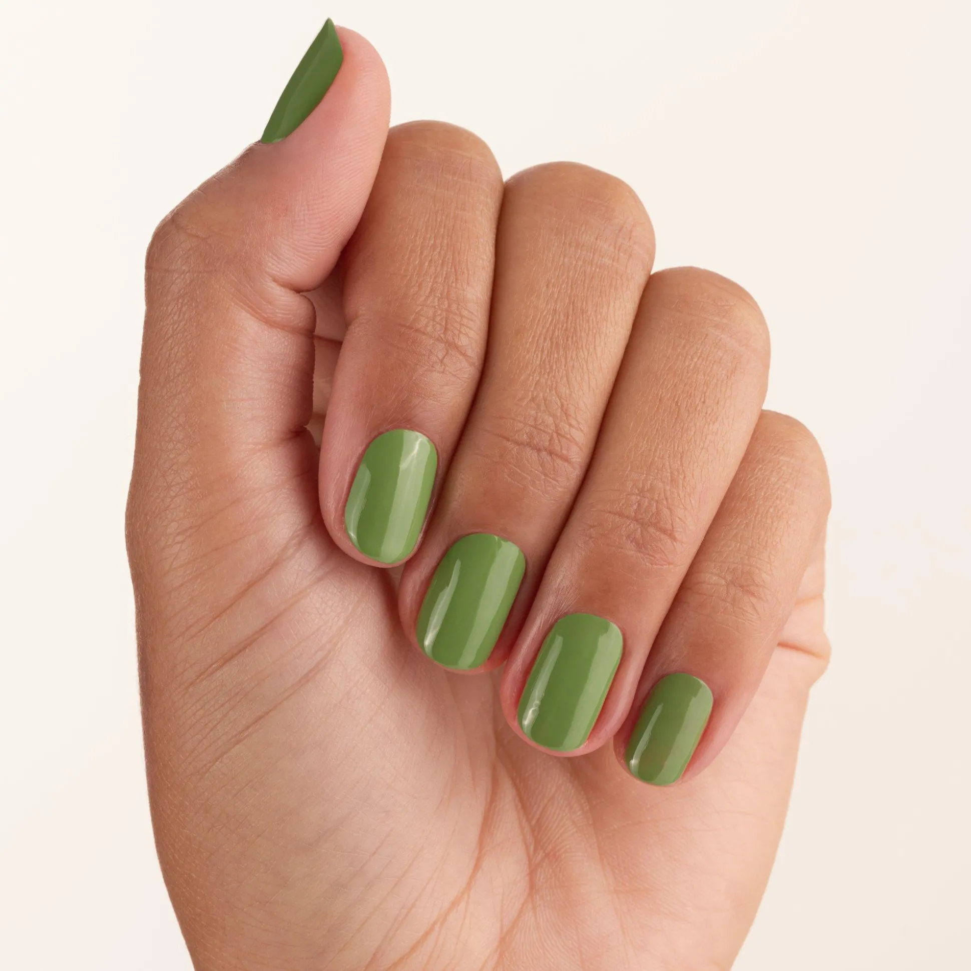 essence Nagellack>gel nail colour 55 - INNER peas