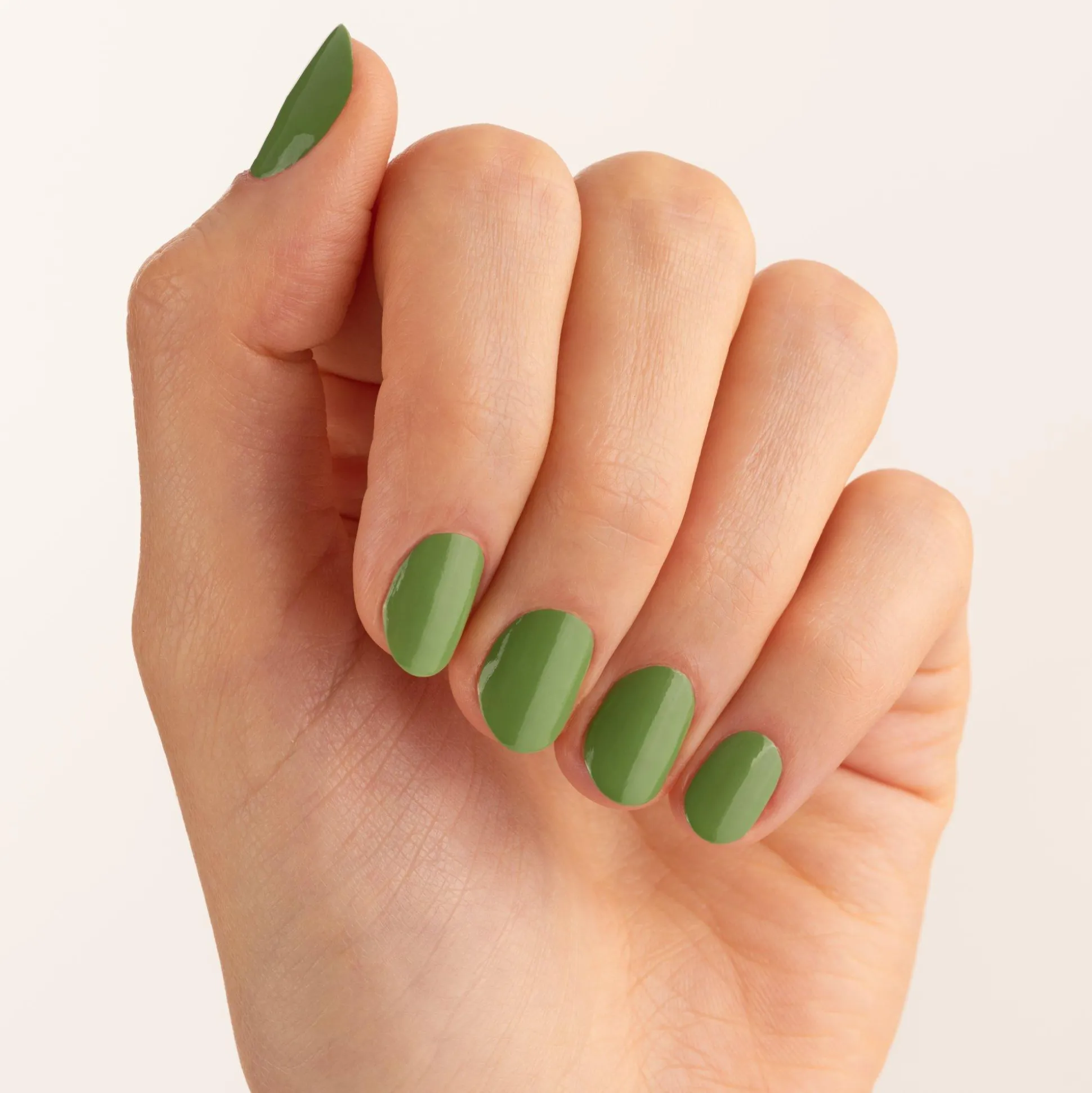 essence Nagellack>gel nail colour 55 - INNER peas