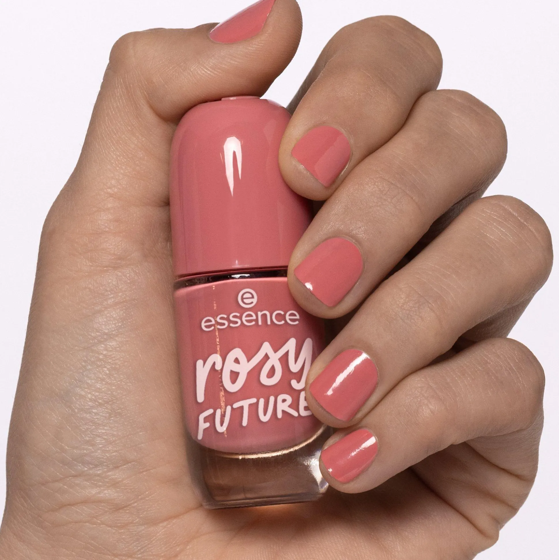 essence Nagellack>gel nail colour 67 - rosy FUTURE