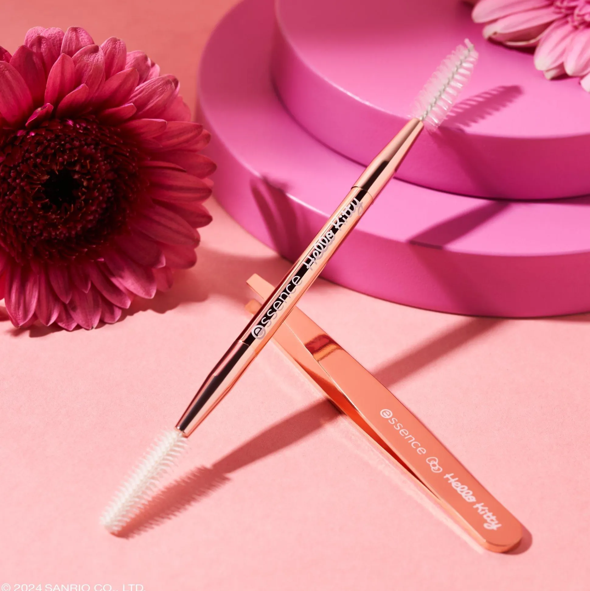 essence Accessories>Hello Kitty lash & brow styler