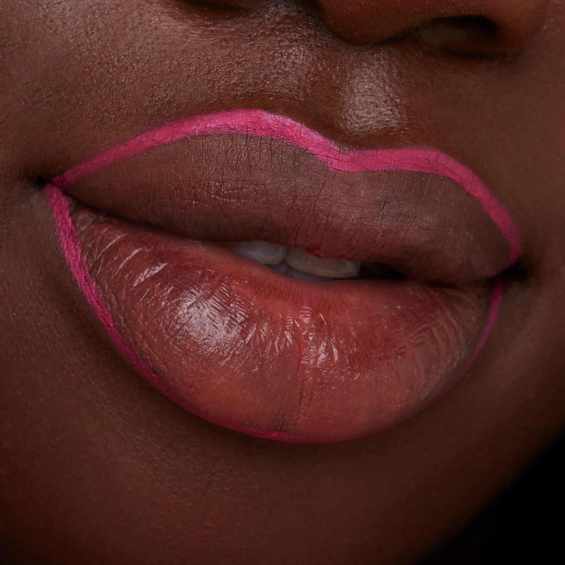 essence Lipliner>8h MATTE comfort lipliner 05 - Pink Blush