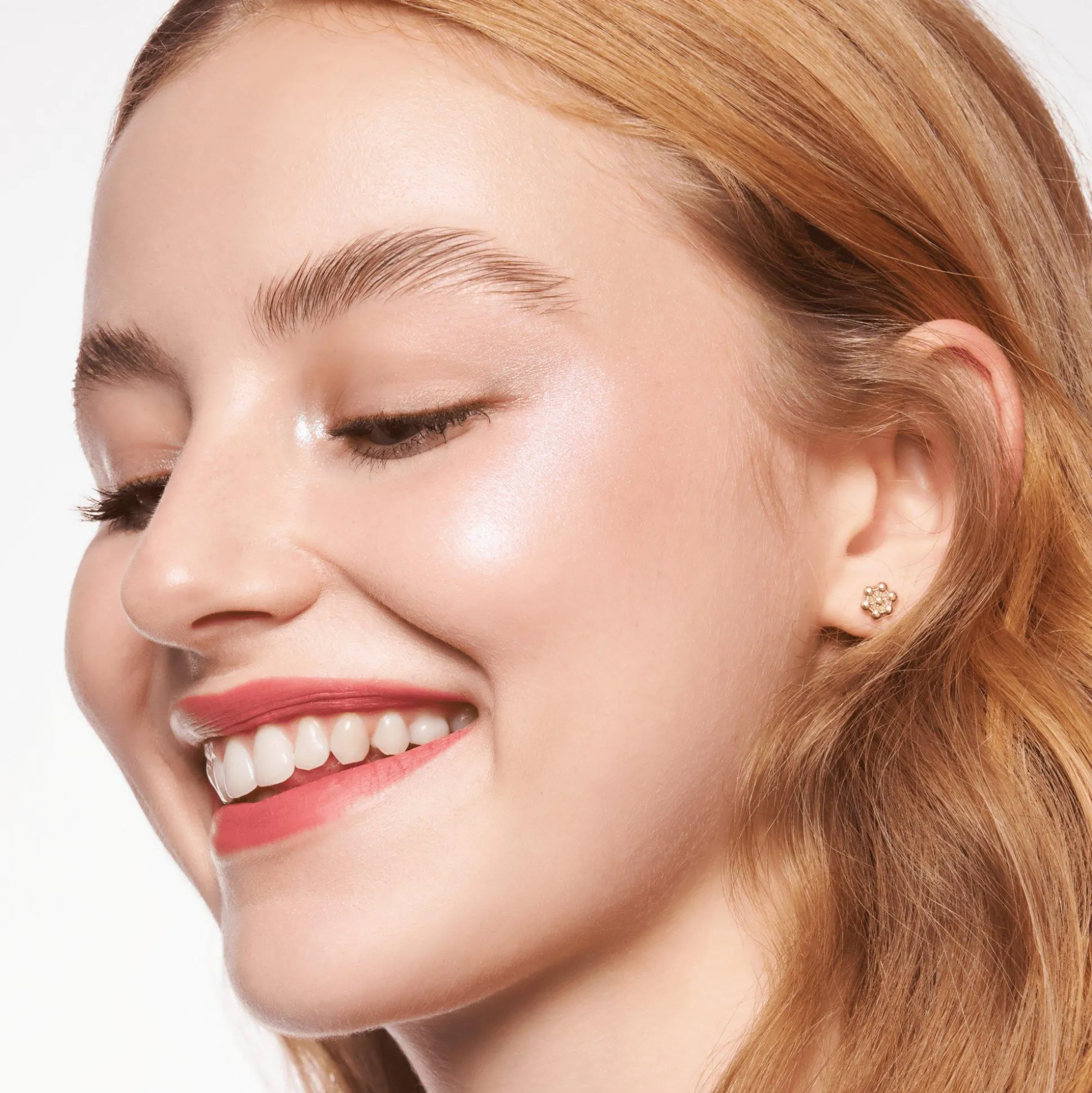 essence Lipliner>8h MATTE comfort lipliner 15 - Vintage Rose
