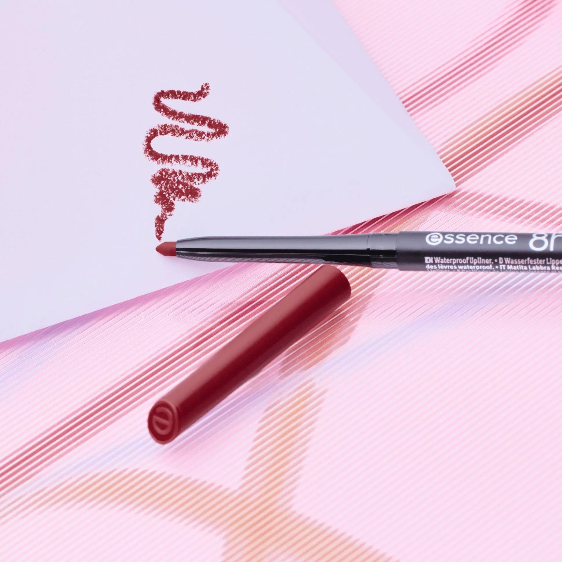 essence Lipliner>8h MATTE comfort lipliner 17 - Must Have Brown