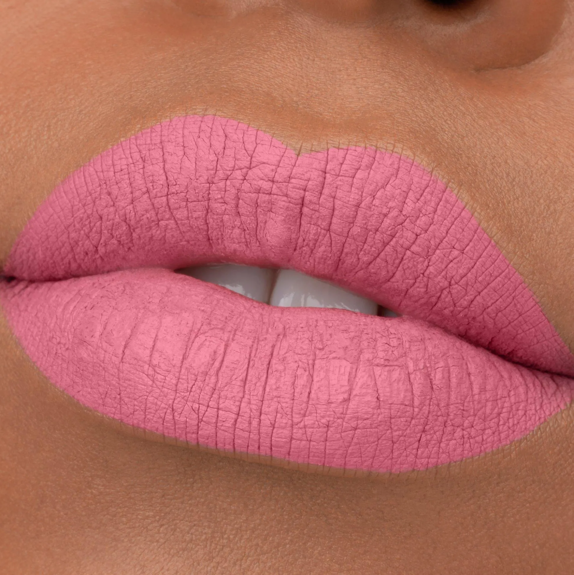 essence Lippenstift>8h matte liquid lipstick 05 - Pink Blush