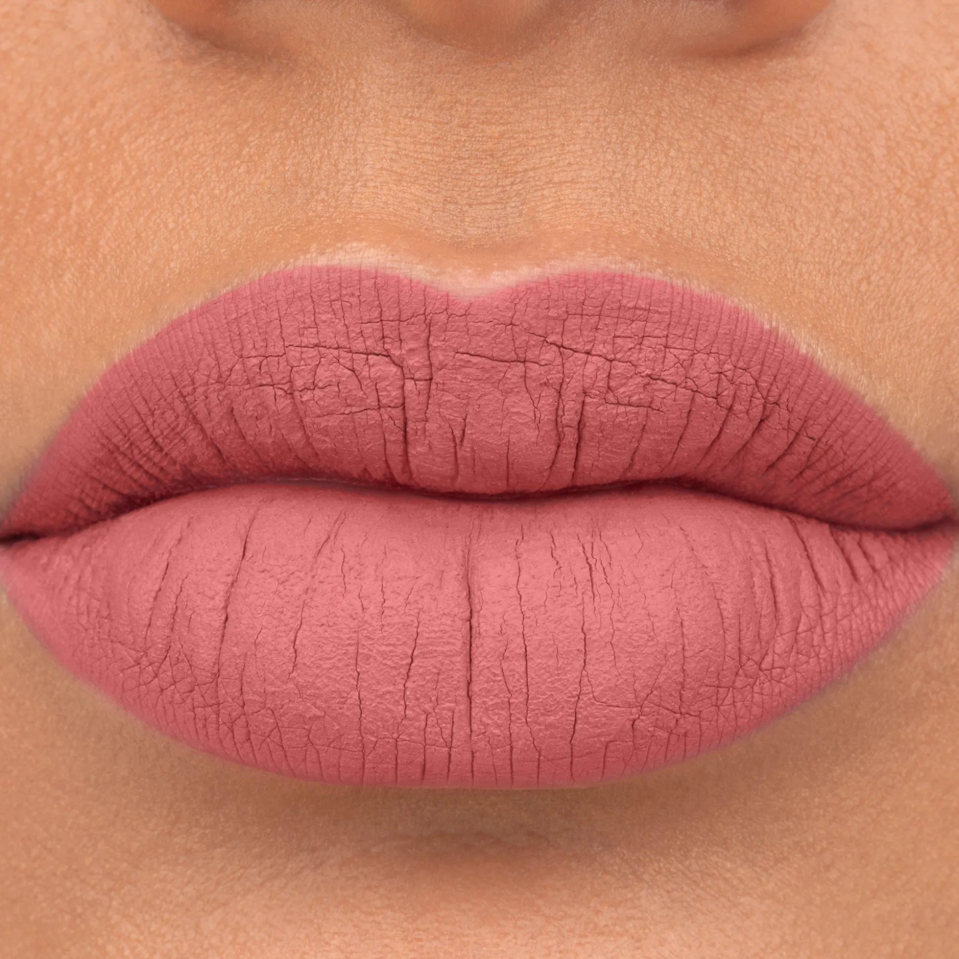 essence Lippenstift>8h matte liquid lipstick 11 - Misty Rose