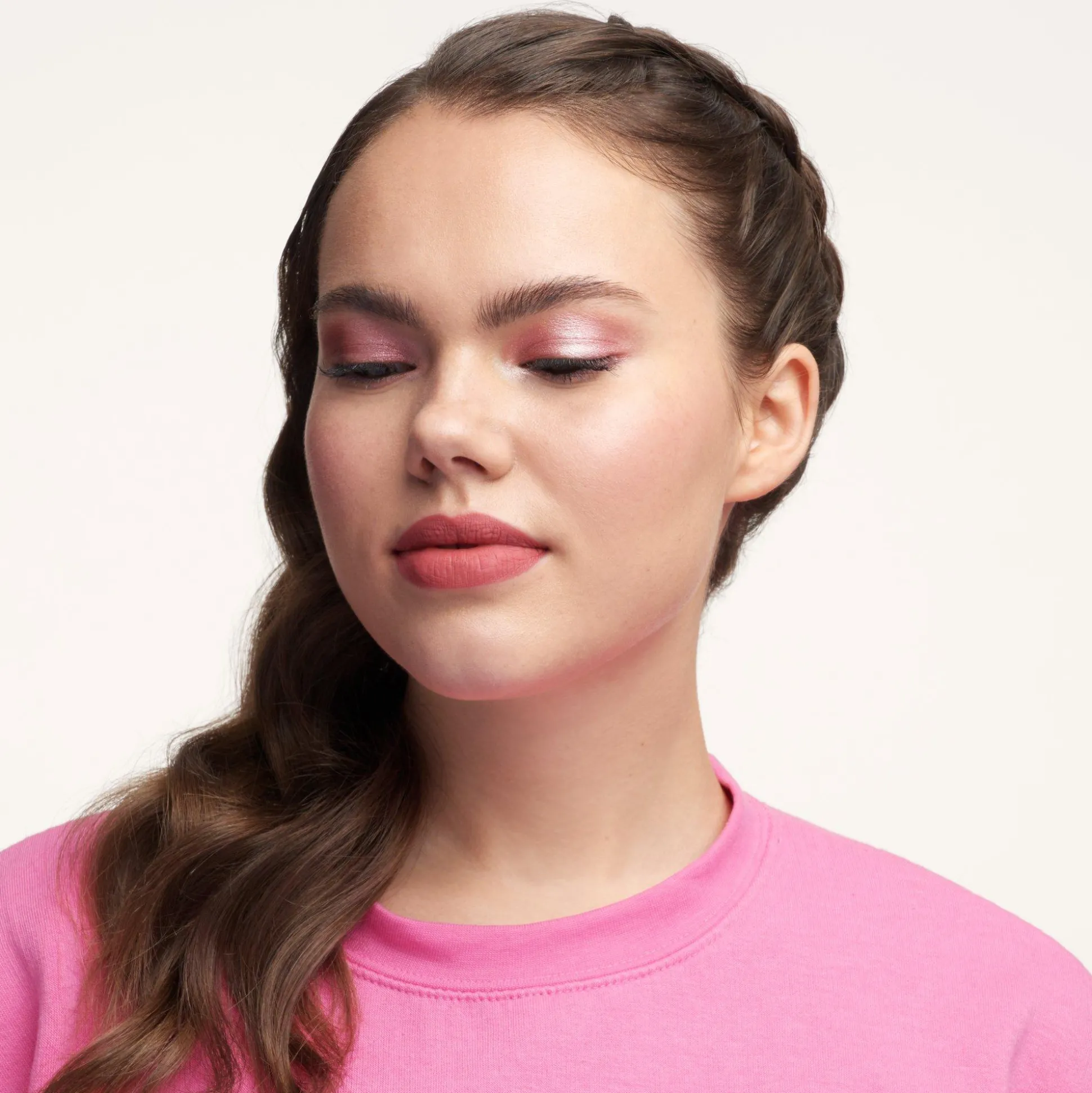 essence Lippenstift>8h matte liquid lipstick 12 - Golden Rose