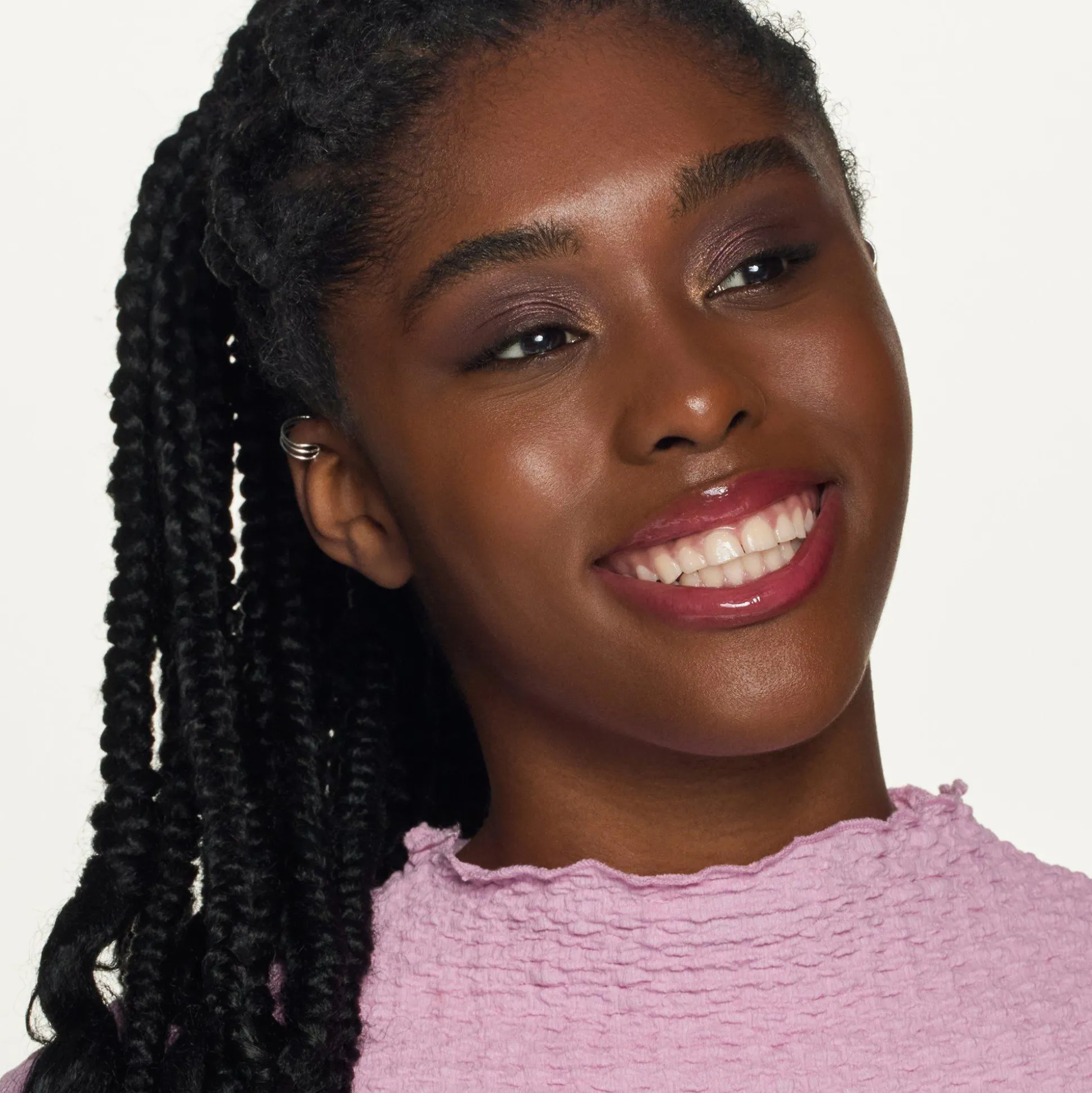 essence Lipgloss>hydra kiss LIP OIL 03 - Pink Champagne