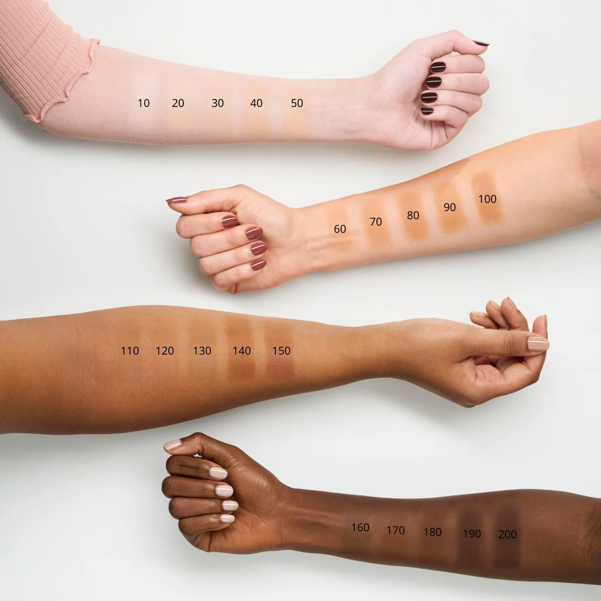 essence Foundation>I LOVE FLAWLESS SKIN foundation 20 - Medium Porcelain