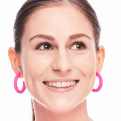essence Foundation><noscript><img width=