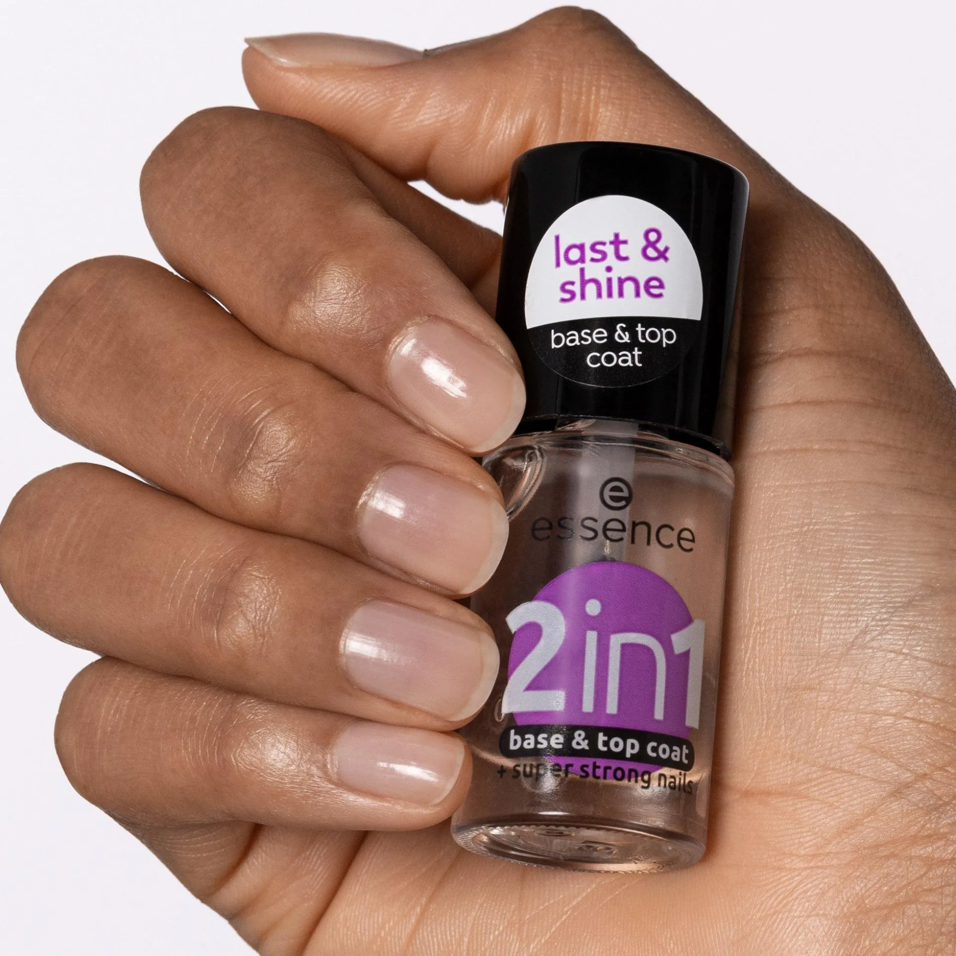 essence Über- Und Unterlack>2 in 1 base & top coat