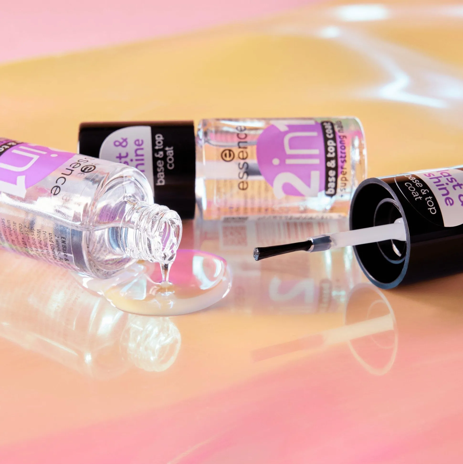 essence Über- Und Unterlack>2 in 1 base & top coat