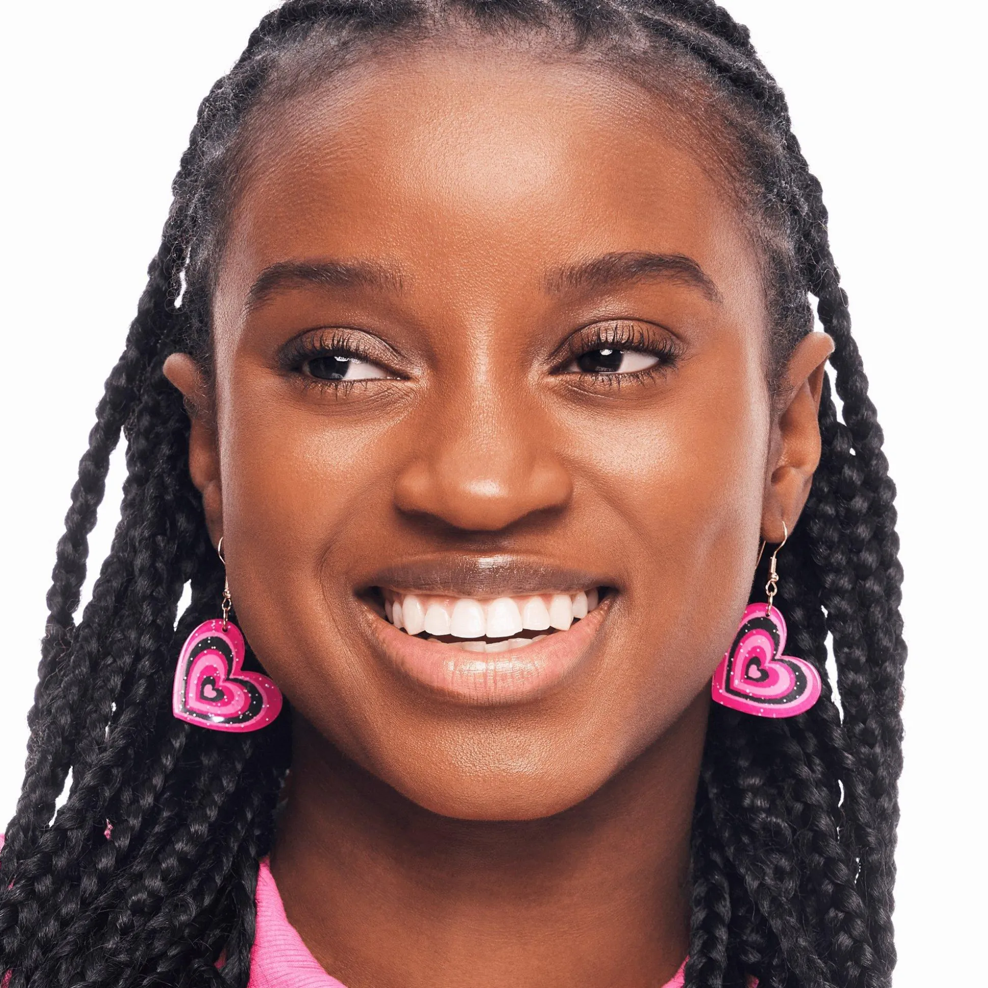 essence Mascara>I NEED A MIRACLE! VOLUMIZING & STRENGTHENING MASCARA