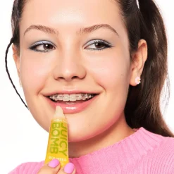 essence Lipgloss><noscript><img width=