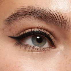 essence Eyeliner & Kajal><noscript><img width=