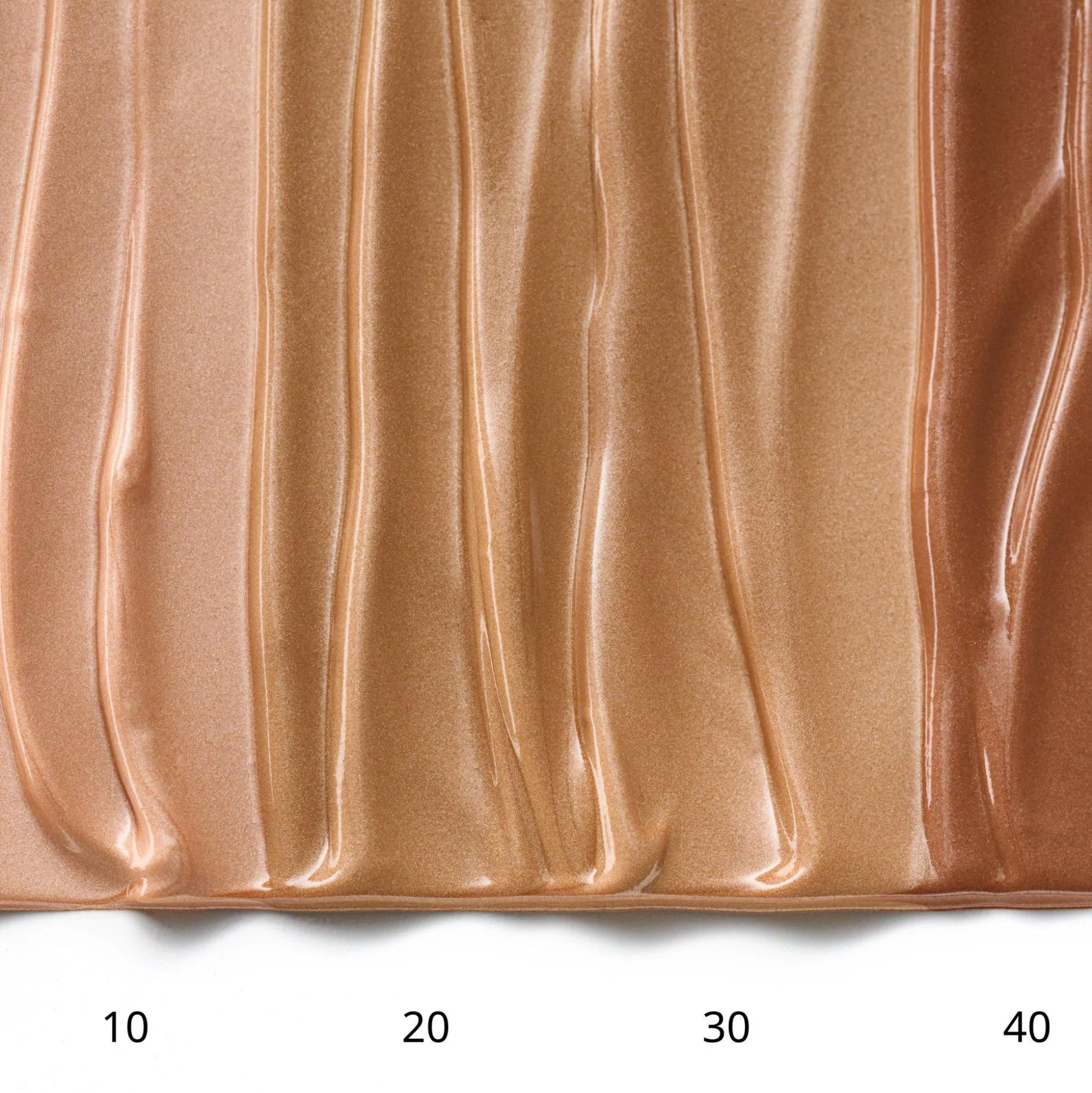 essence Primer & Fixingsprays>MAGIC FILTER glow booster 40 - Tan