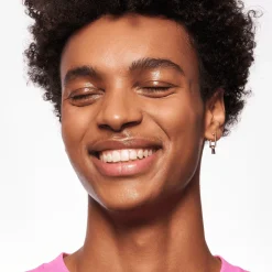 essence Foundation><noscript><img width=