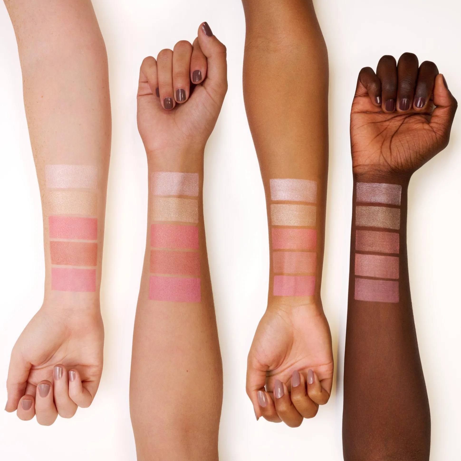 essence Blush>peachy BLOSSOM blush & highlighter palette