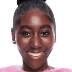 essence Foundation><noscript><img width=