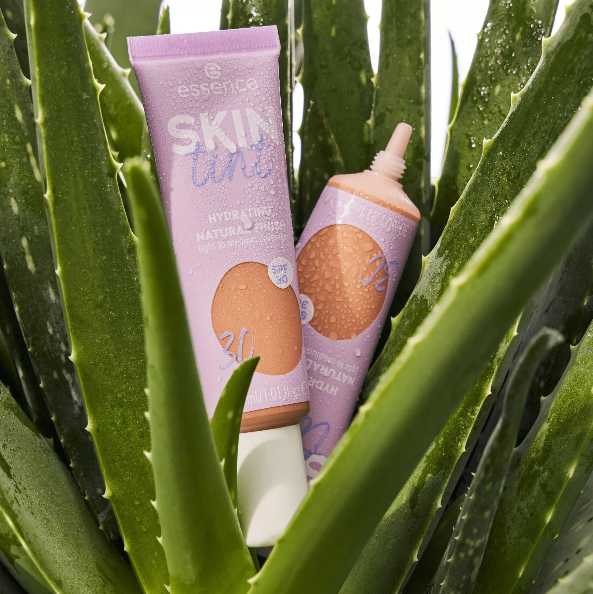 essence Foundation>SKIN tint 30 -