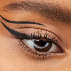 essence Eyeliner & Kajal><noscript><img width=